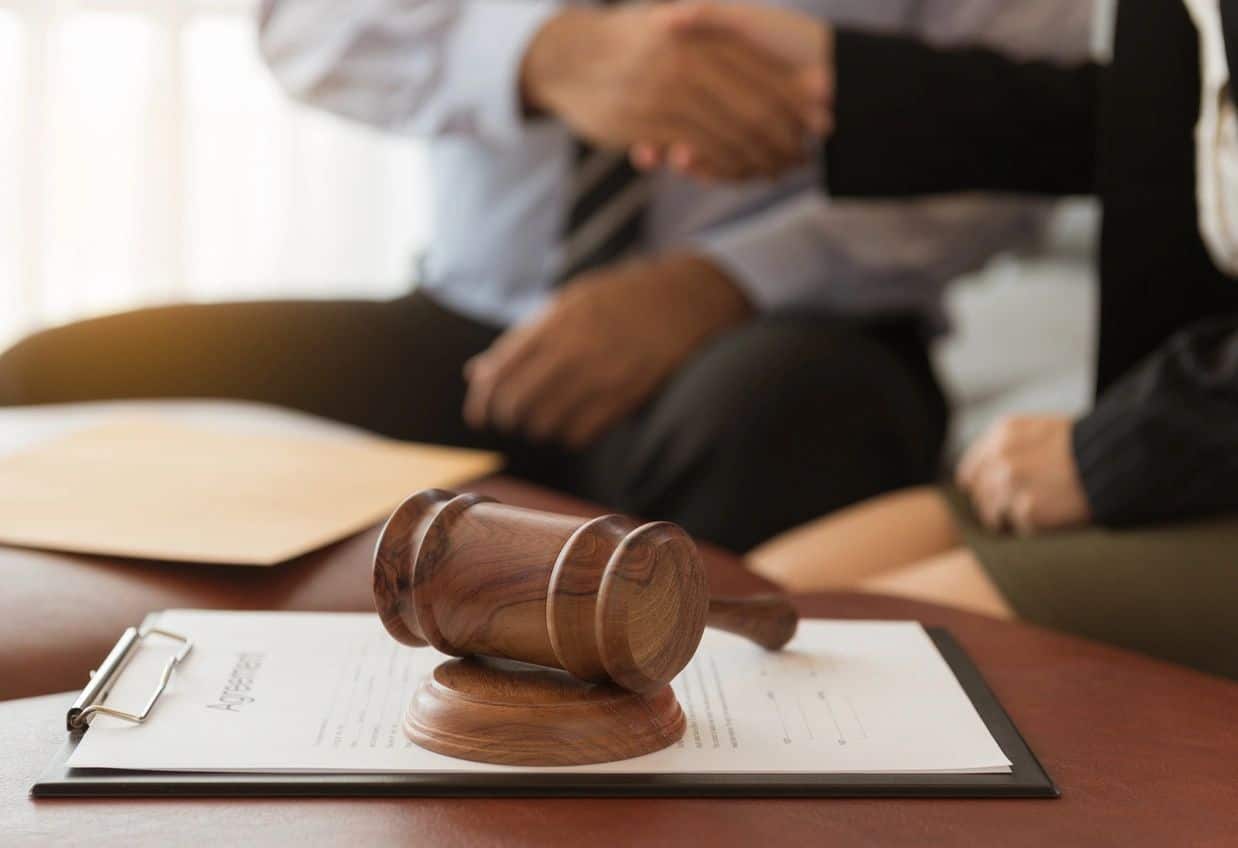 Common Legal Mistakes to Avoid in Mediation Agreements Borehamwood