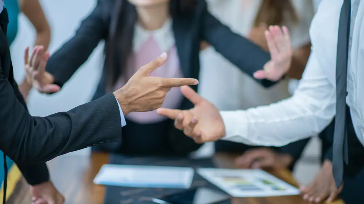 Benefits of Combining Mediation with Mental Health Awareness Borehamwood